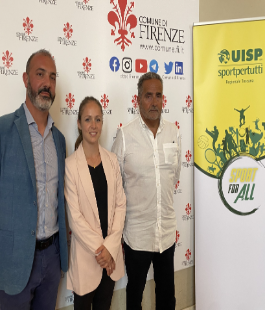A Firenze arriva il Campionato nazionale estivo Uisp di nuoto artistico