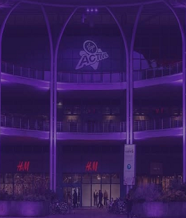 Fiorentina 100: maglie storiche, gigantografie, ex campioni viola e musica al San Donato Plaza