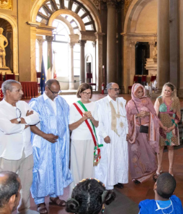 Piccoli Ambasciatori di Pace Saharawi a Firenze nel Salone dei Cinquecento in Palazzo Vecchio