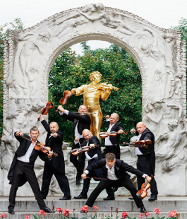 "STRAU$$", Mnozil Brass in concerto omaggio a Johann Strauss al Teatro Verdi di Firenze