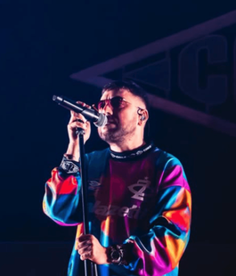 "From The Rooftop", doppio sold out al concerto di Coez all'Anfiteatro delle Cascine di Firenze