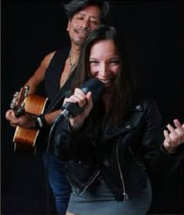 Ester e Cisco in concerto a ingresso libero al Giardino delle Rose di Firenze