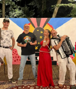 Luned&igrave; Latini: stage di forr&oacute; e concerto gratuito dei P&eacute; no Ch&atilde;o all'InStabile di Firenze