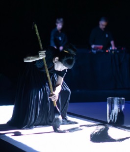 Fabbrica Europa 2026: "Calligraton" con il duo Schnitt e Aoi Yamaguchi al Tenax di Firenze